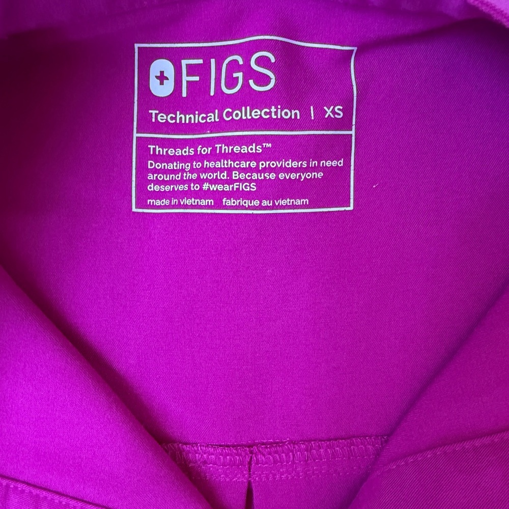 Figs Raspberry Sorbet Rafaela Top - Picture 3 of 3